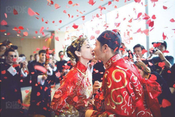 Real Life Crazy Rich Asians Weddings to Inspire Your Big Day East Meets Dress