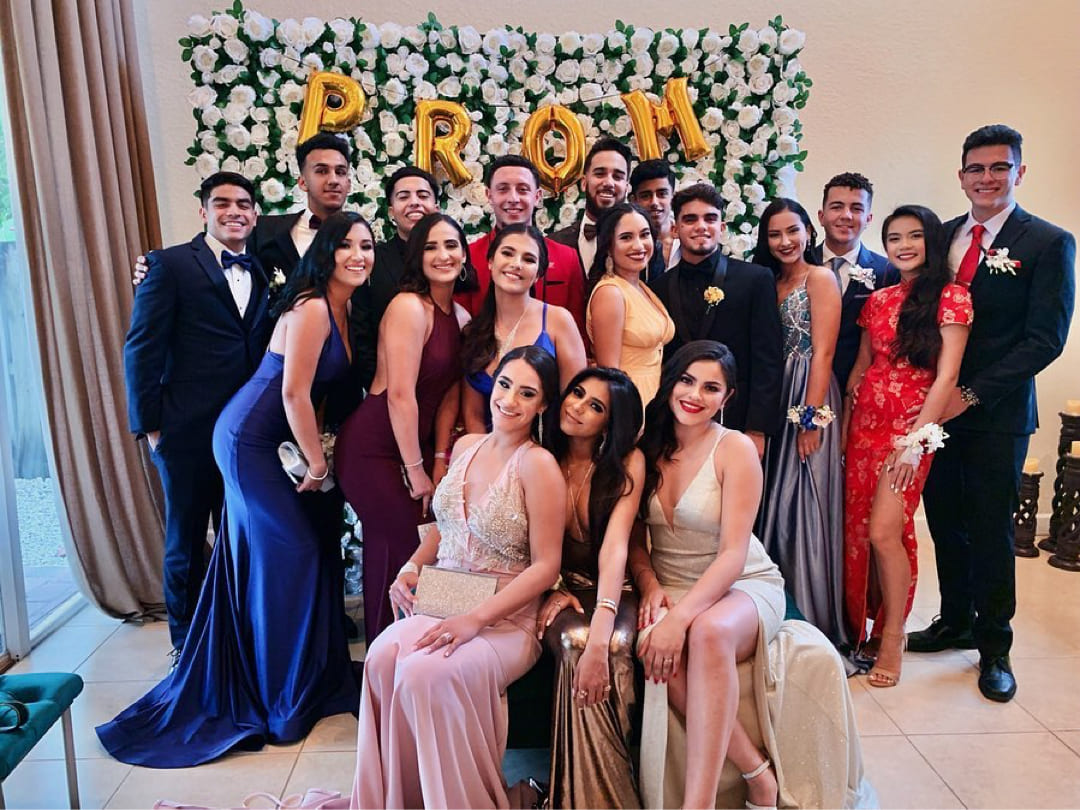Wear a Qipao Dress to Prom: Celebrate Your Culture with These Tips East Meets Dress Wear a Qipao Dress to Prom: Celebrate Your Culture with These Tips East Meets Dress