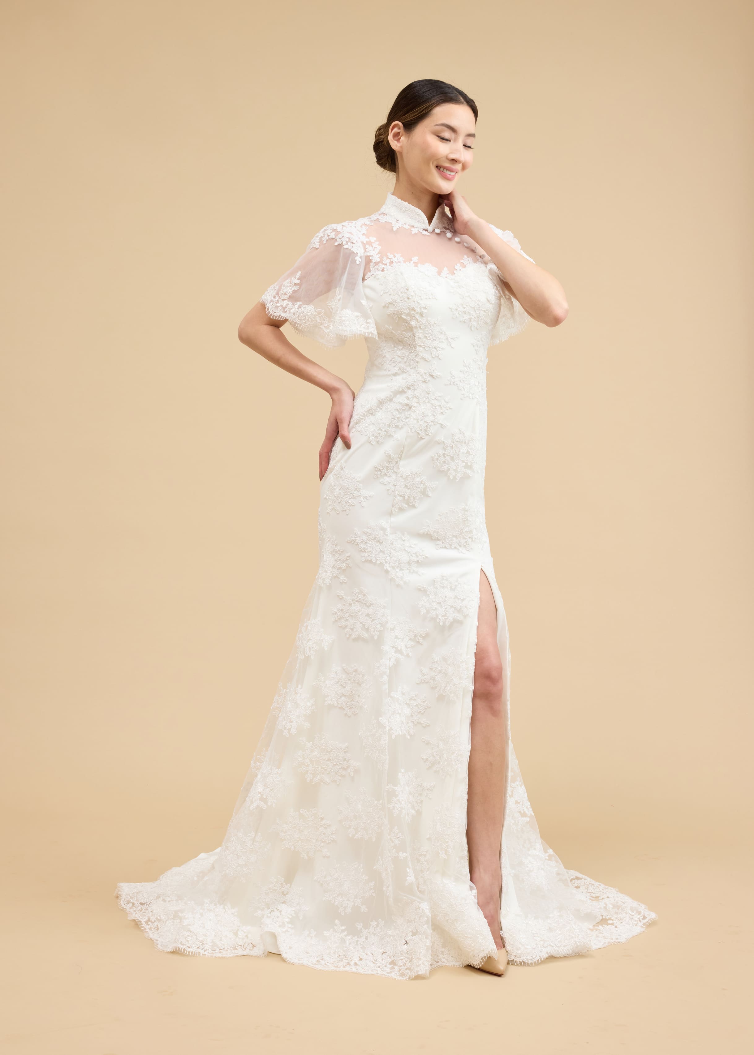 Lydia Bespoke Dress | Modern Lace A-Line Chinese Wedding Dress