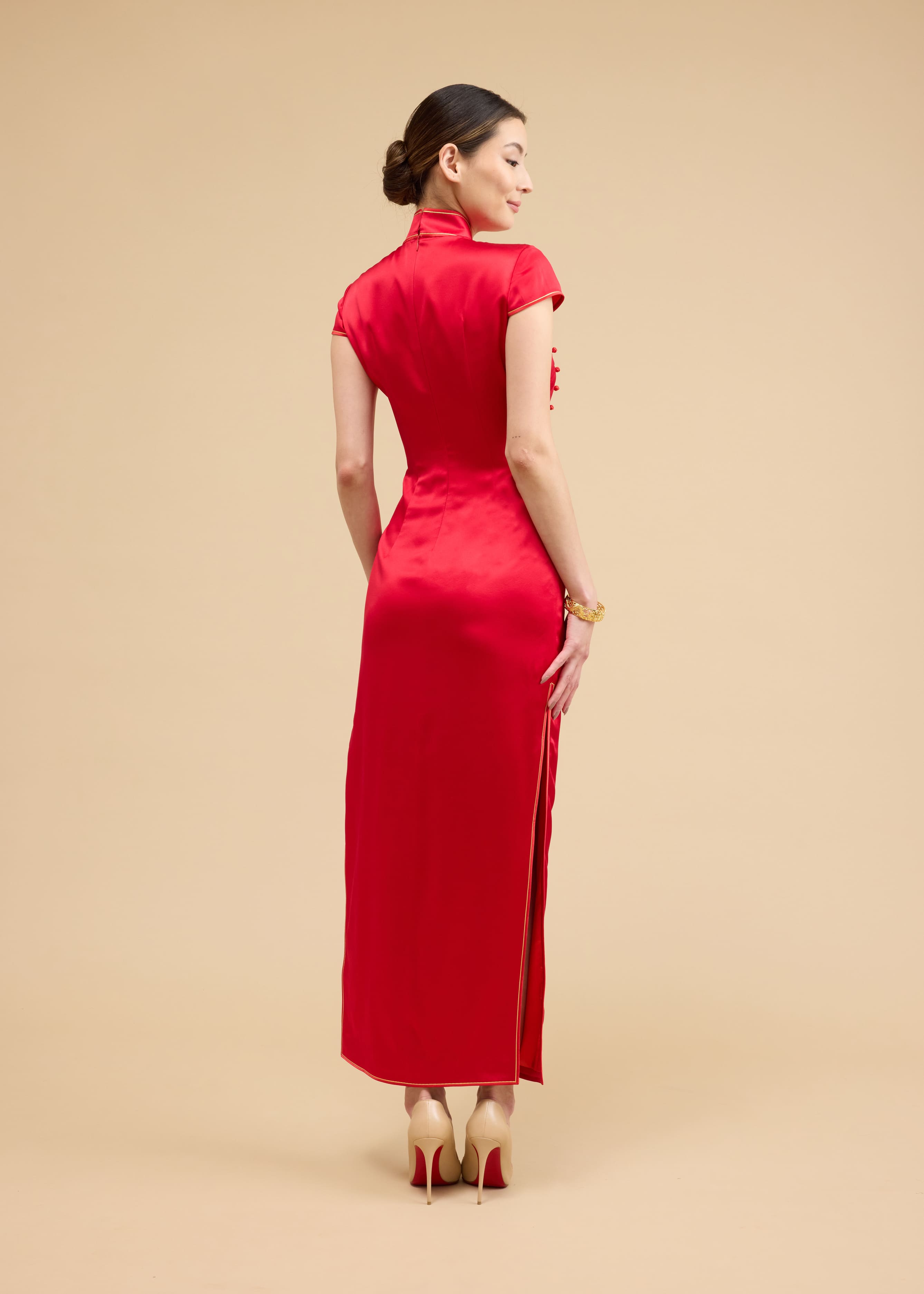 May Bespoke Dress | Phoenix and Floral Qipao Chinese Wedding Dress