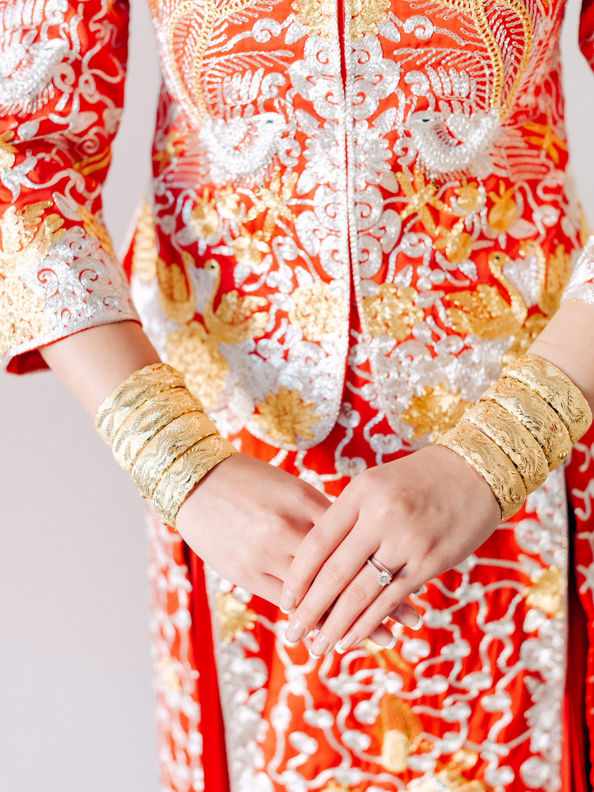 chinese wedding dress gold Elegant Plus-Size Xiuhefu: Champagne Chinese Bridal Gown (up to 10XL) Mulan Weddings