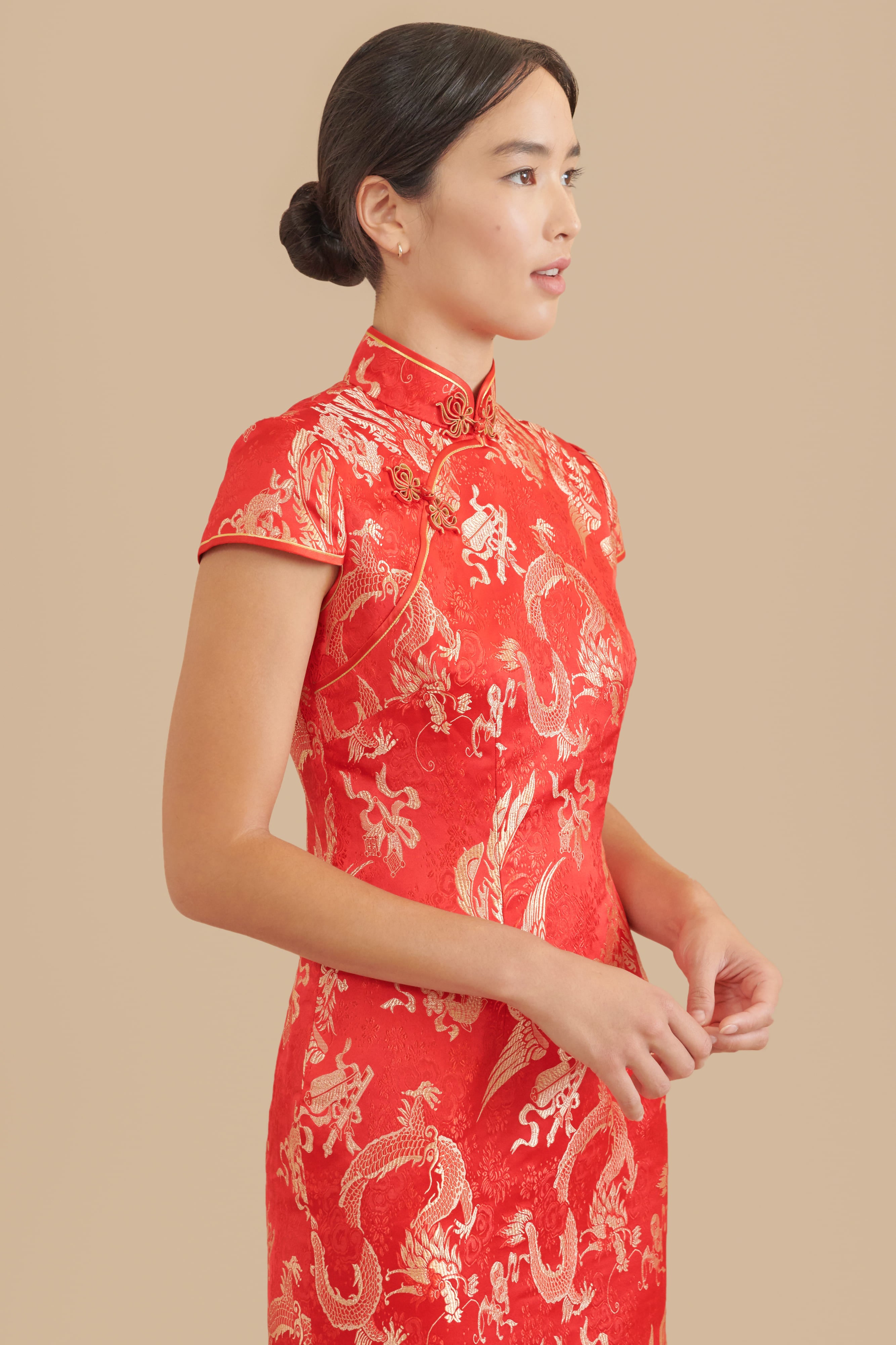 Traditional Chinese Wedding Qipao | East Meets Dress - Gemma Bespoke Dress Traditional Chinese Wedding Qipao | East Meets Dress - Gemma Bespoke Dress