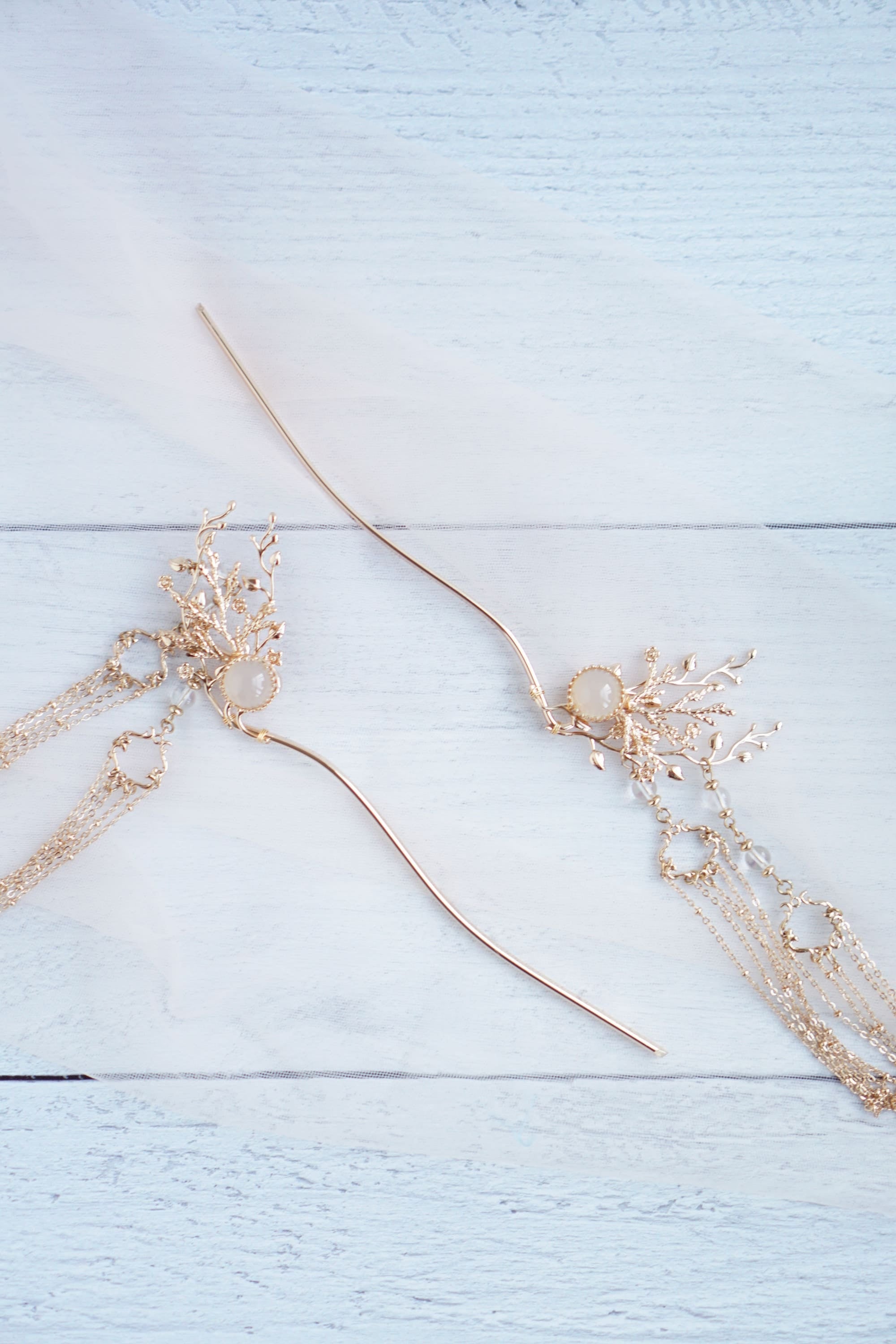 Golden Snowflake Hair Pins | Chinese Wedding Hair Accessory