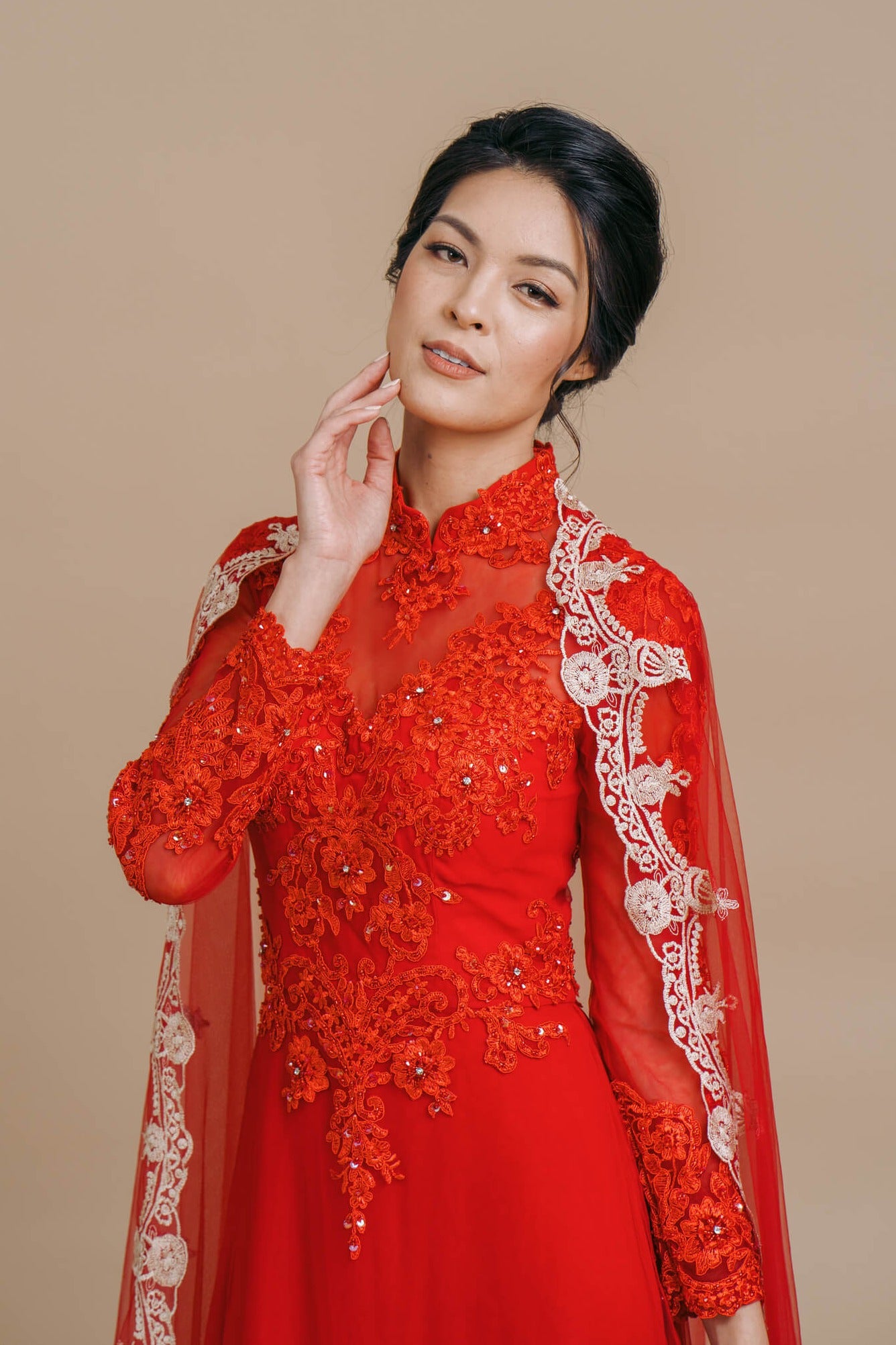 Kelly Bespoke Dress | Modern Vietnamese Wedding Dress With Removable Cape