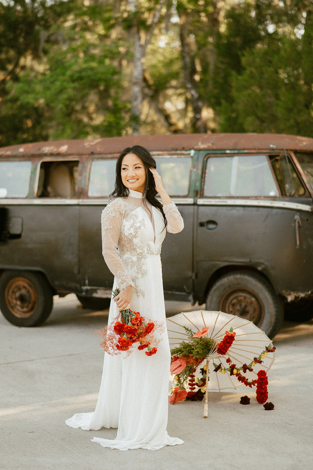 White Lace or Beaded Vietnamese Wedding Ao Dai With Train Couple
